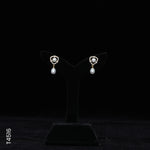 Load image into Gallery viewer, ALLOY GOLD PLATED PEARL HANGING WITH CZ (T4516)