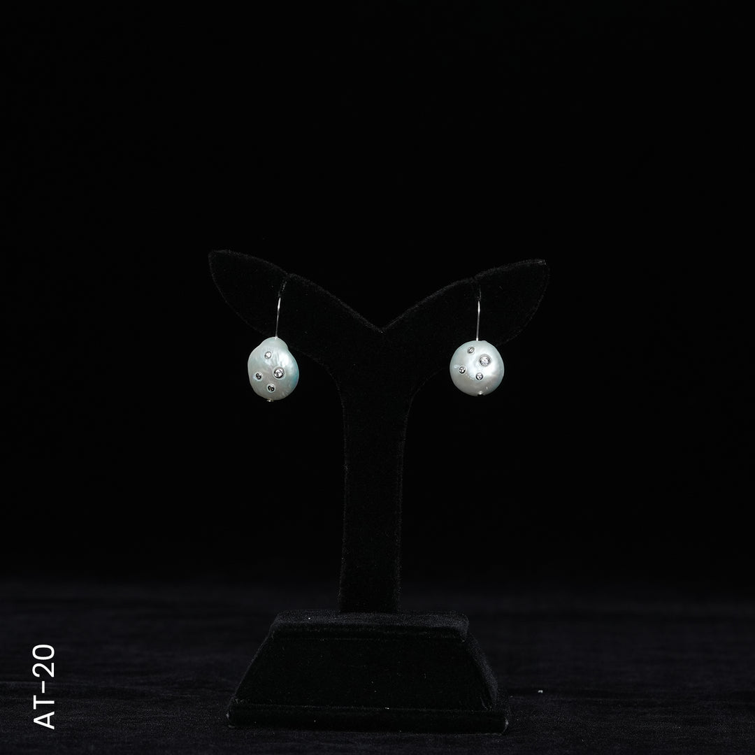 SILVER PEARL TOP HANGING WITH CZ (AT - 20)