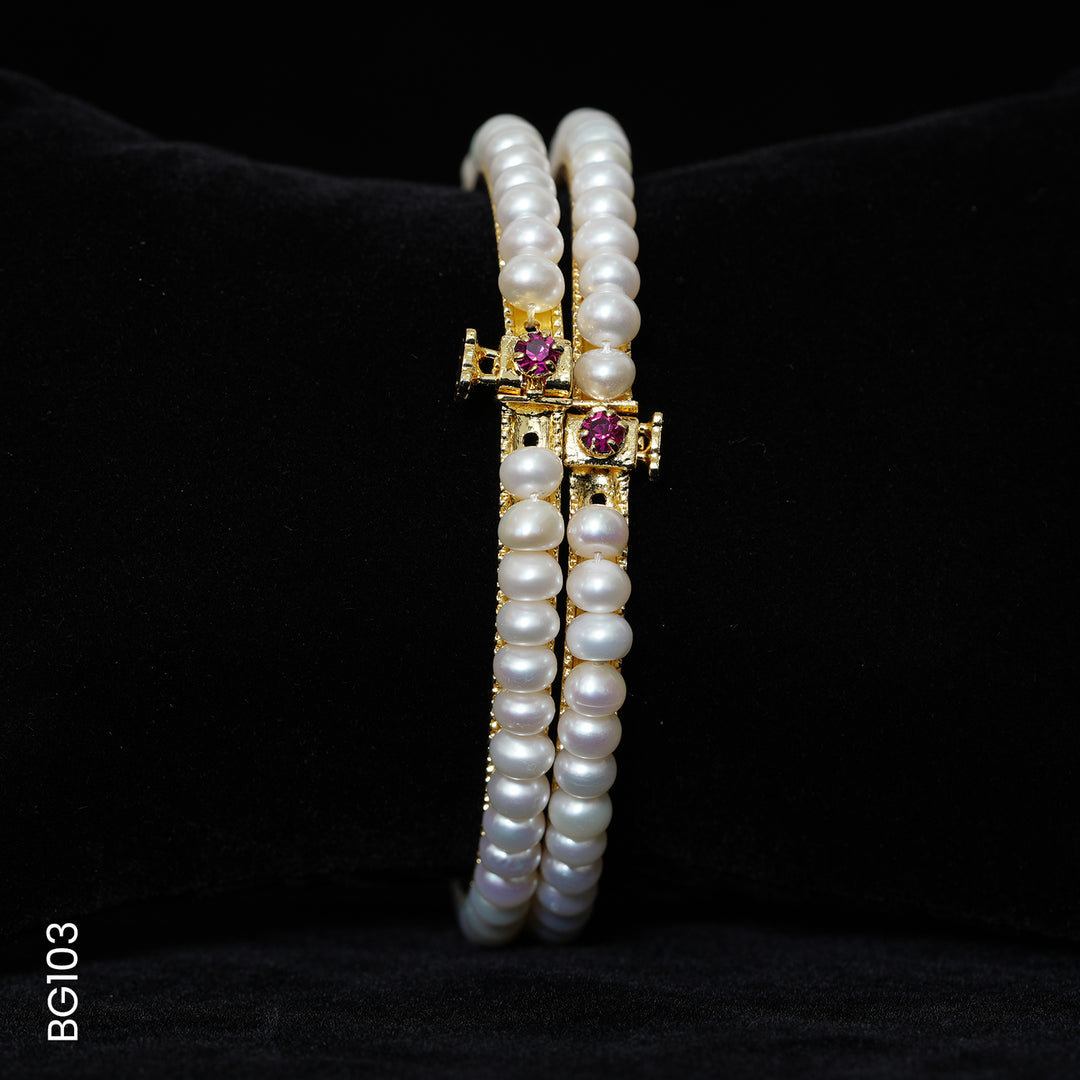 ALLOY GOLD PLATED PEARL BANGLE PAIR (BG103