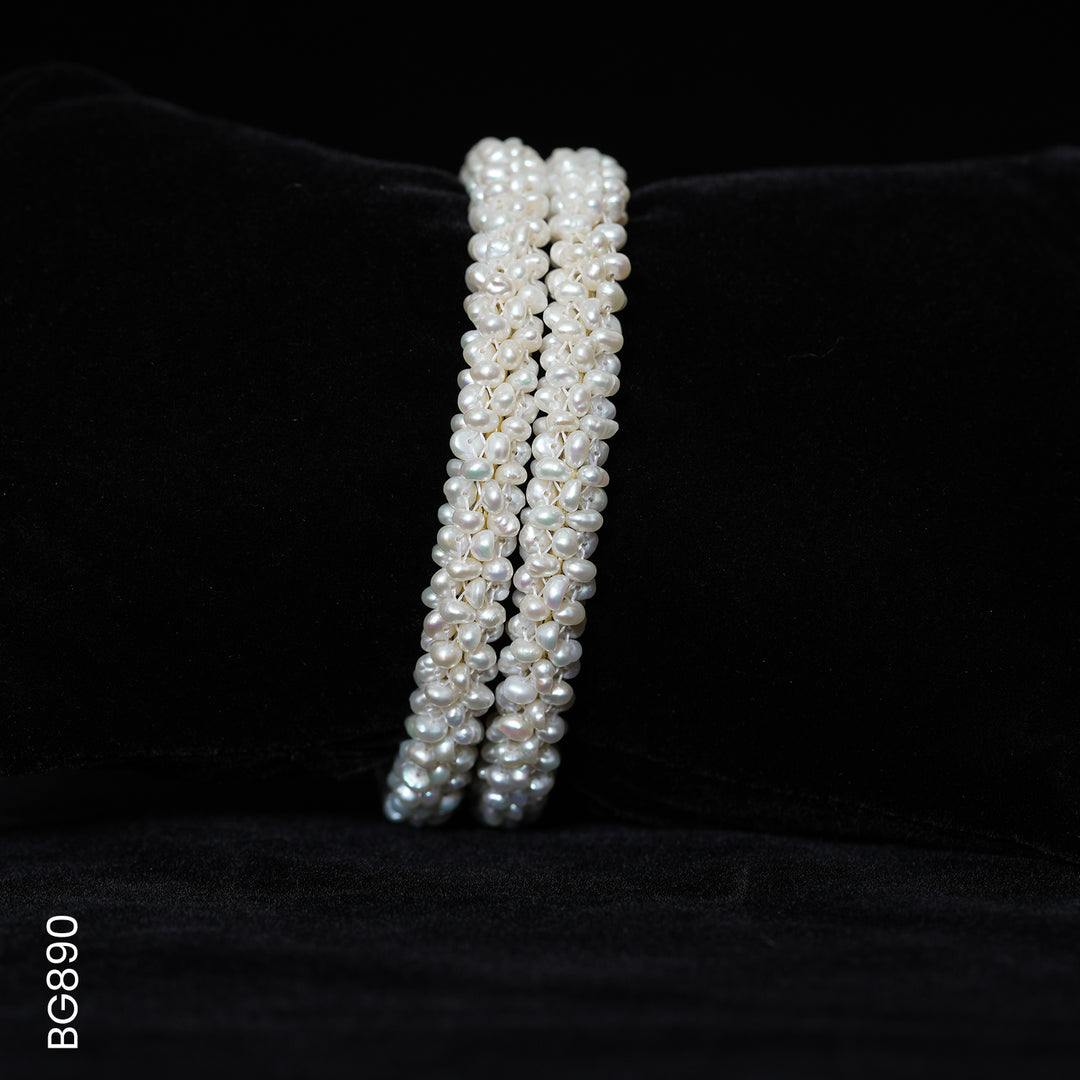 PEARL BANGLE PAIR WITH SEED PEARLS (BG890)