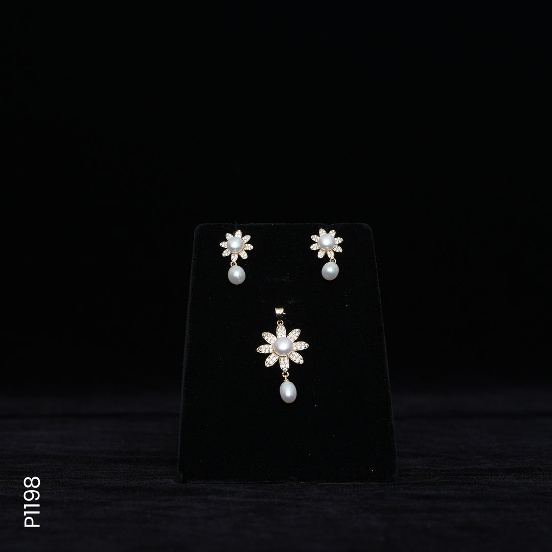 ALLOY GOLD PLATED PEARL TOP+PENDENT SET WITH CZ (P1198)