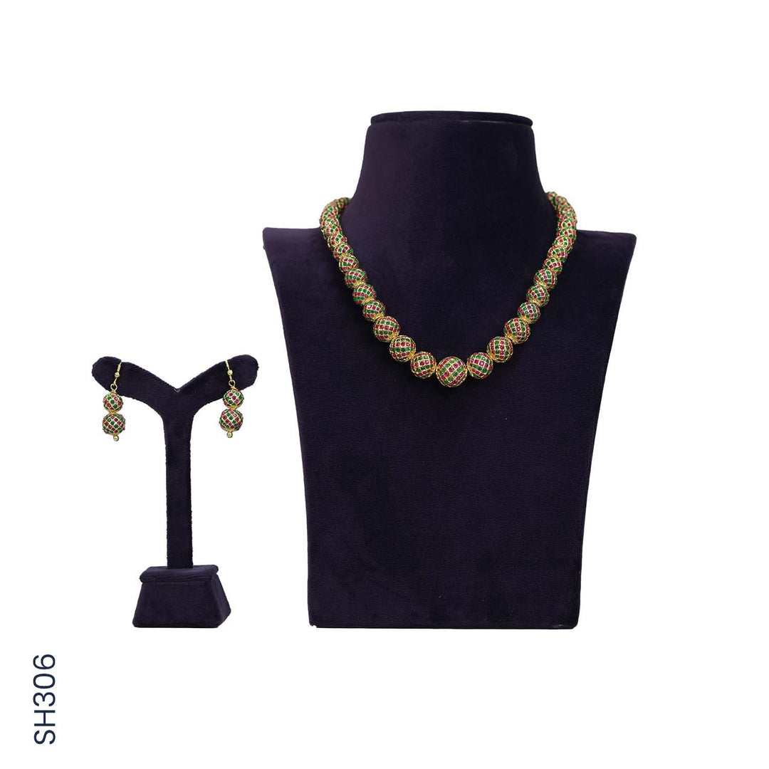 ALLOY BALLS H/SET WITH RED & GREEN COLOR STONES (SH306)