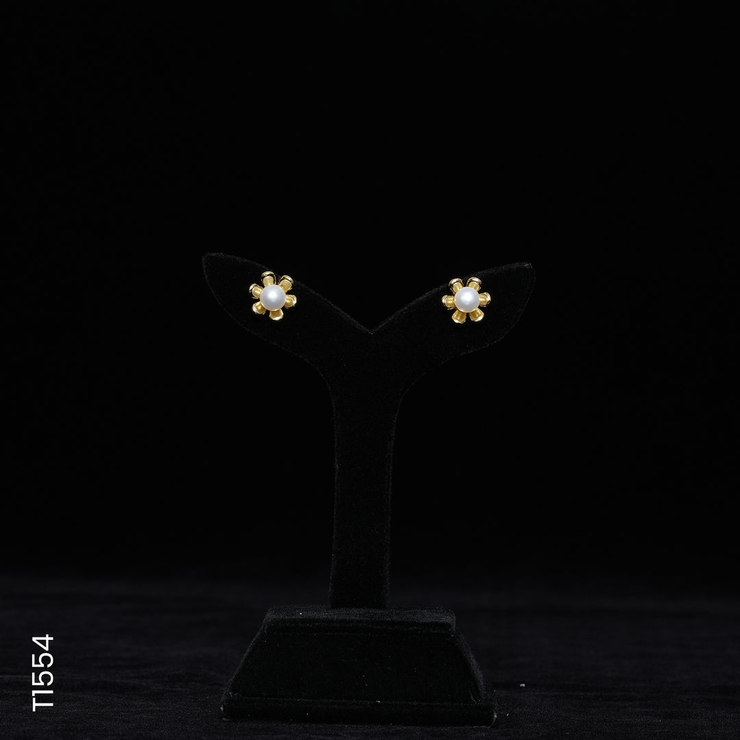 ALLOY GOLD PLATED PEARL TOP (T1554)