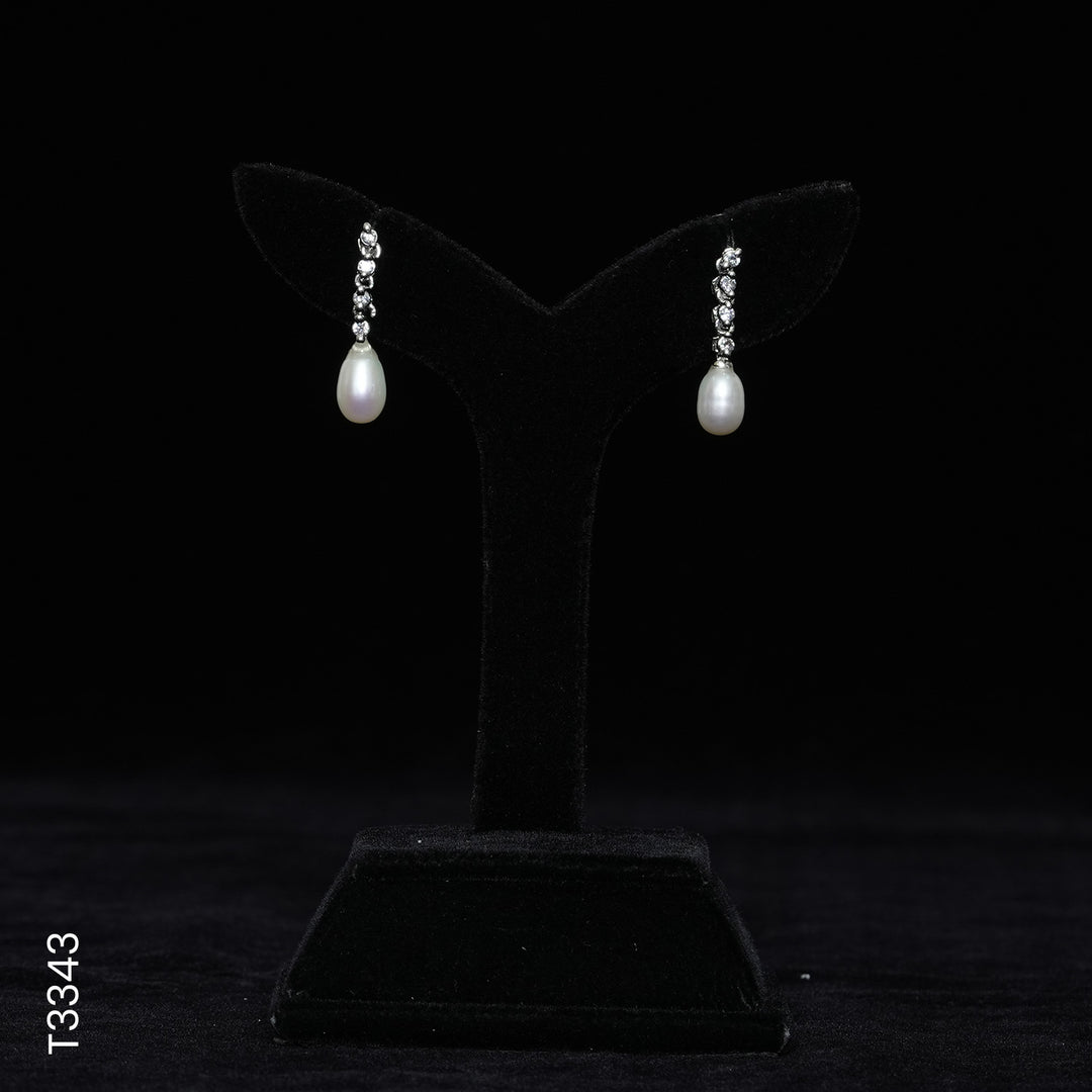 SILVER PEARL TOP HANGING WITH CZ (T3343)