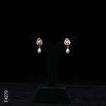 Load image into Gallery viewer, ALLOY GOLD PLATED PEARL HANGING WITH CZ (T4279)