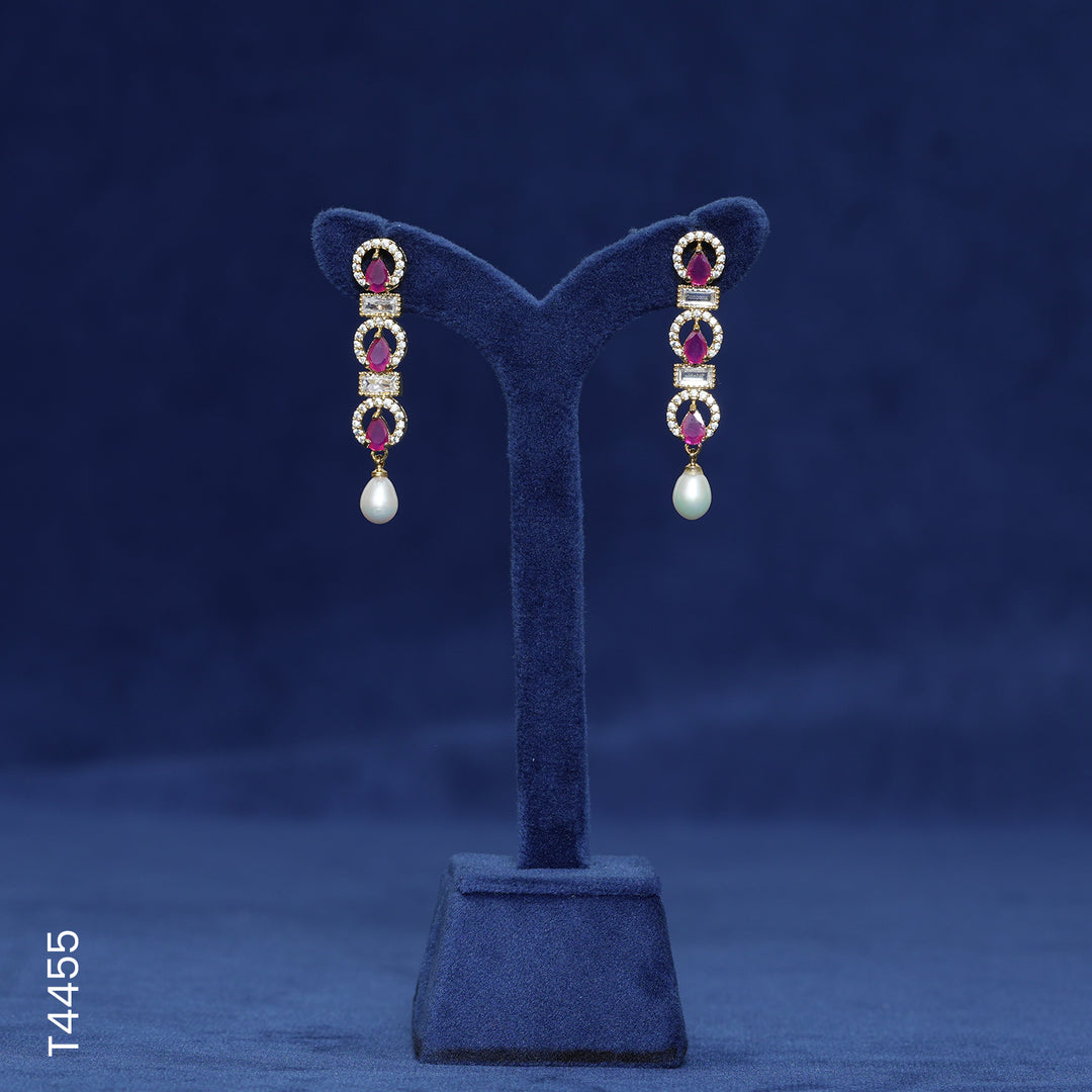 ALLOY GOLD PLATED PEARL HANGING WITH CZ (T4455)