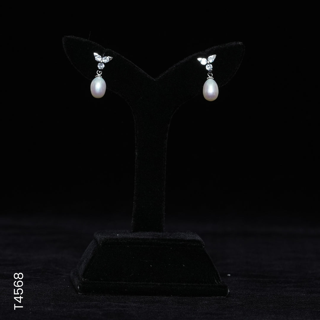 SILVER PEARL HANGING WITH CZ (T4568)