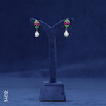 Load image into Gallery viewer, ALLOY GOLD PLATED PEARL HANGING WITH RED &amp; GREEN COLOUR STONE &amp; PEARLS (T4612)