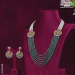 Load and play video in Gallery viewer, Gold Emerald Necklace with pearls  - GHP0408