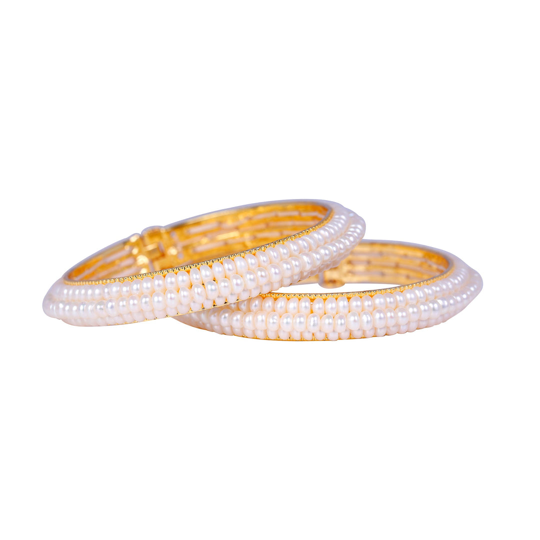Pearl Bangle  with 3 lines pearls B0672
